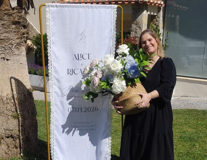 Decoração floral de casamento — bouquet e arranjos