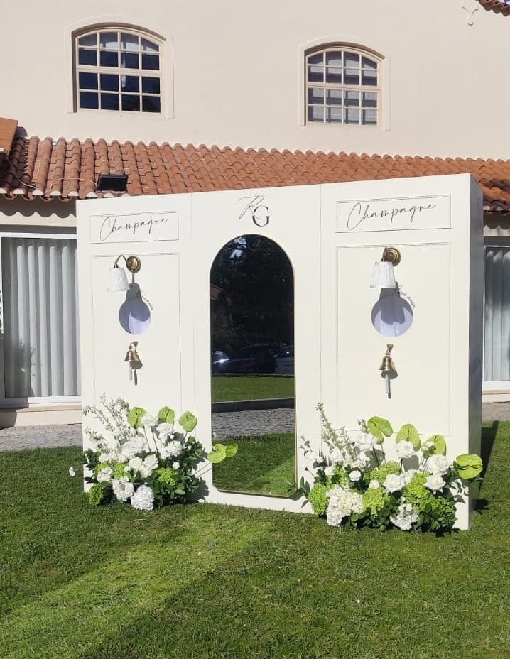 Decoração floral de casamento — bouquet e arranjos